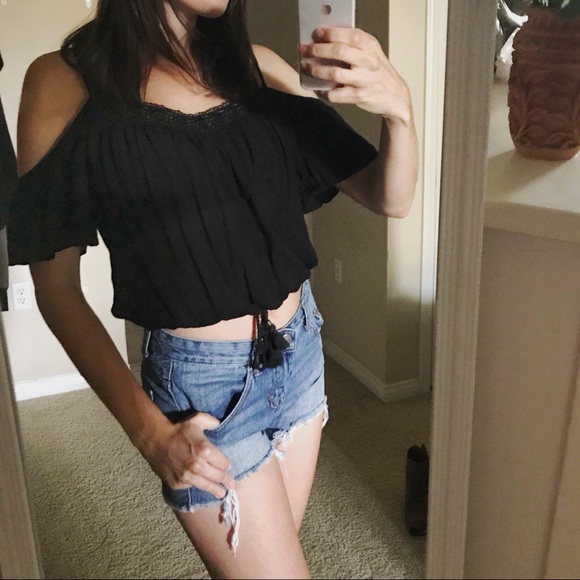 Boho Black Festival Crop Top 🌿 - Picture 2 of 6